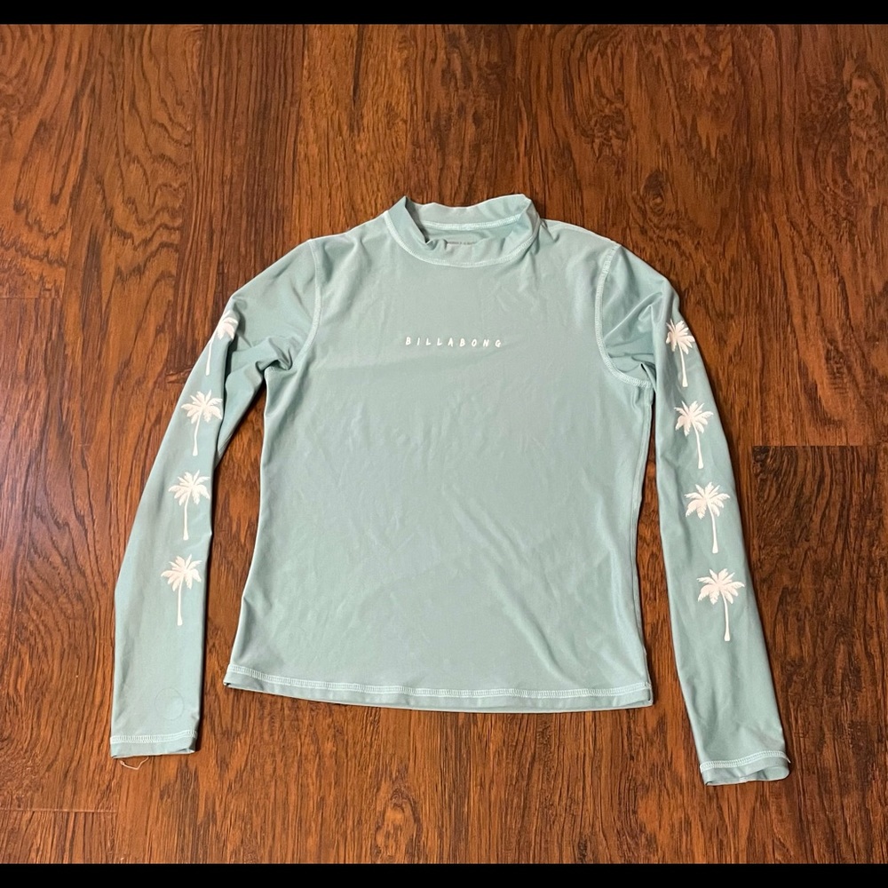 Women’s Billabong Rash Guard long sleeve top Sz S